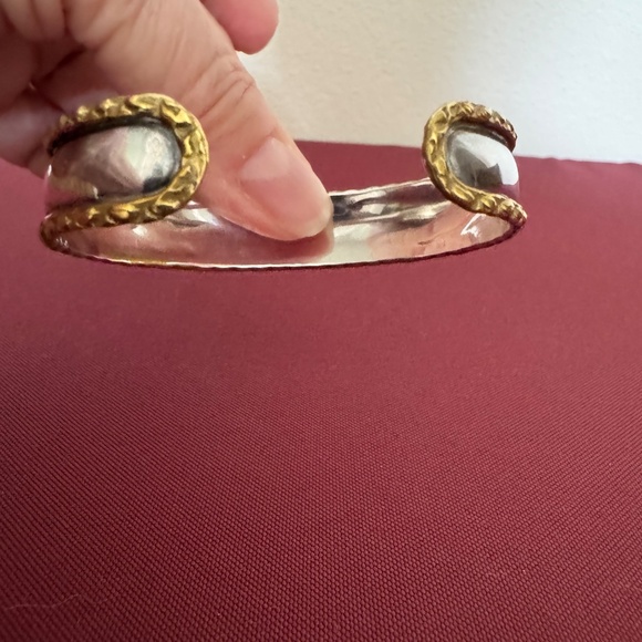 STERLING SILVER AND GOLD TONE CUFF - Picture 4 of 9